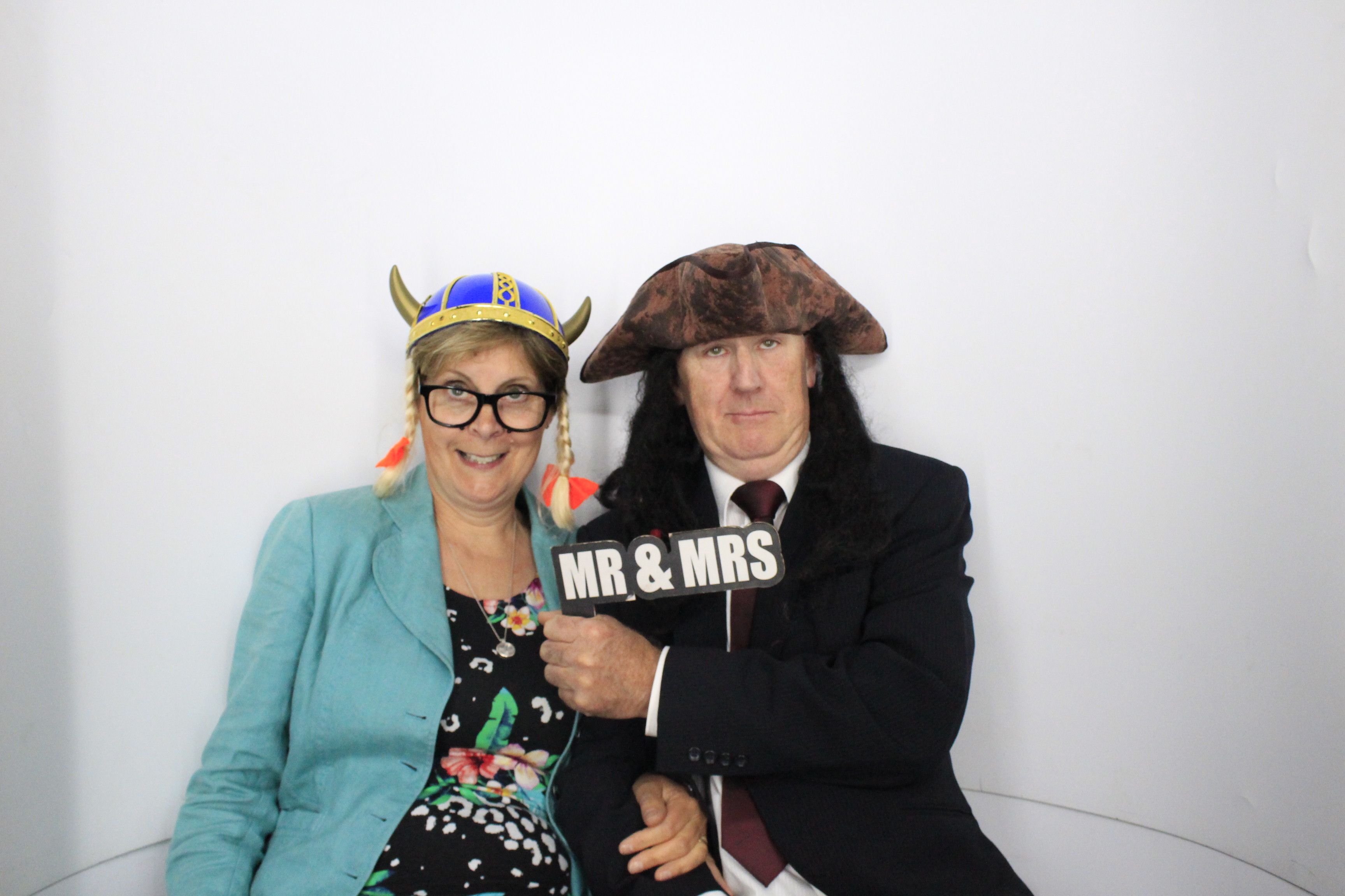 Andy and Emma's Wedding | View more photos from the event at gallery.myphotoboothexperience.co.uk/u/MyPhotoBoothExperienceLtd/Andy-and-Emmas-Wedding
